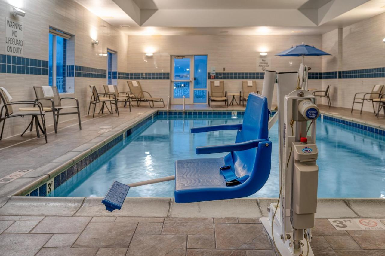 Holiday Inn Express And Suites Edwardsville By Ihg Extérieur photo